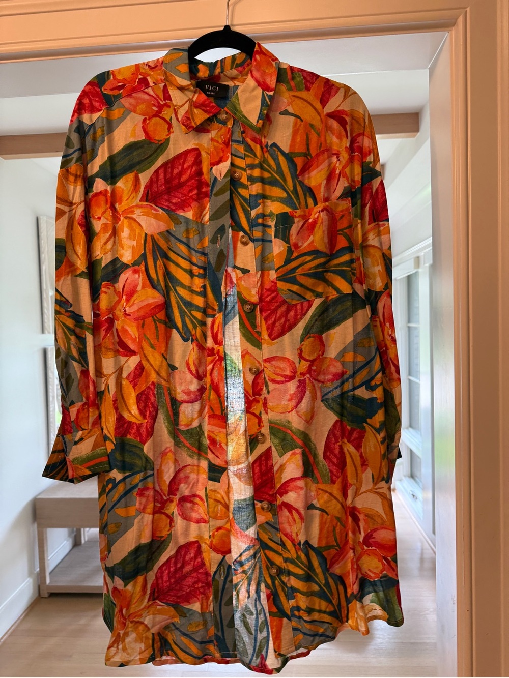 VICI Multicolor Floral Casual Button-Down Shirt — Orange, Blue, Green